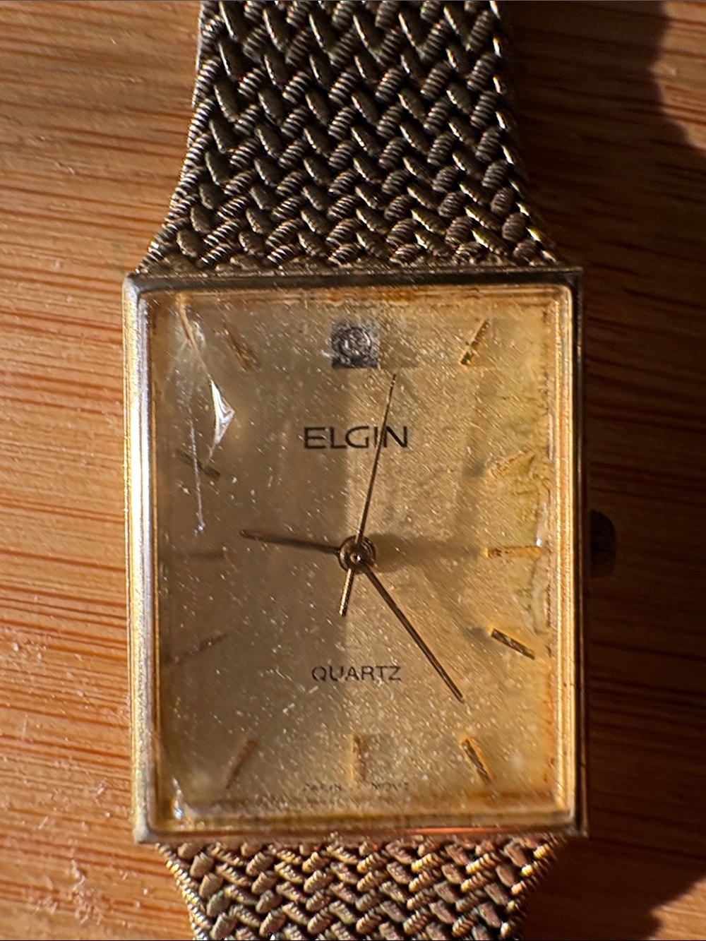 Elgin Men’s Gold Tone Quartz Mesh Bracelet Watch
